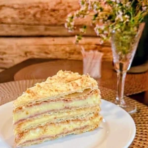 Klassikaline napoleoni tort